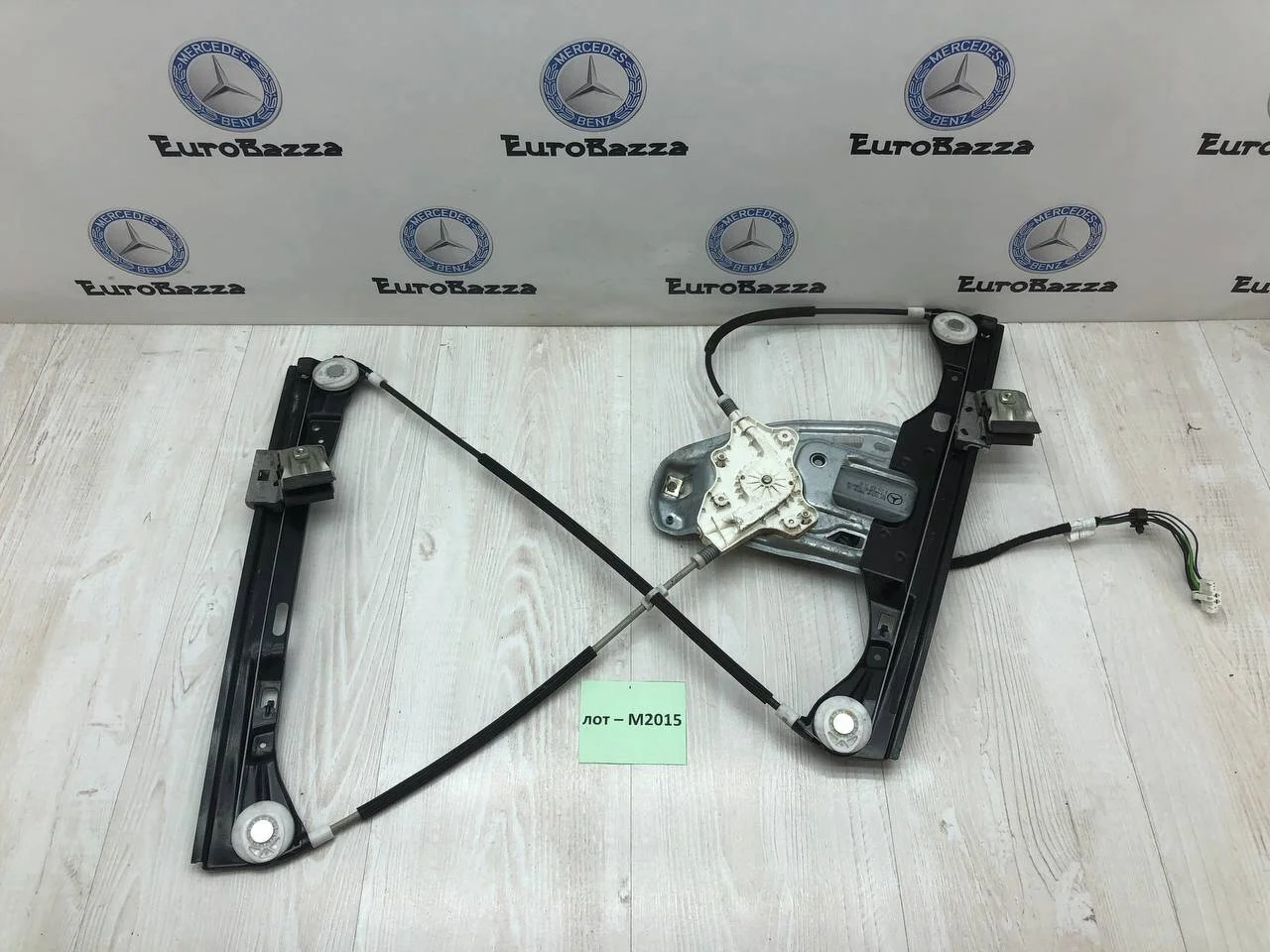 Стеклоподьемник двери левый Mercedes W203 Coupe