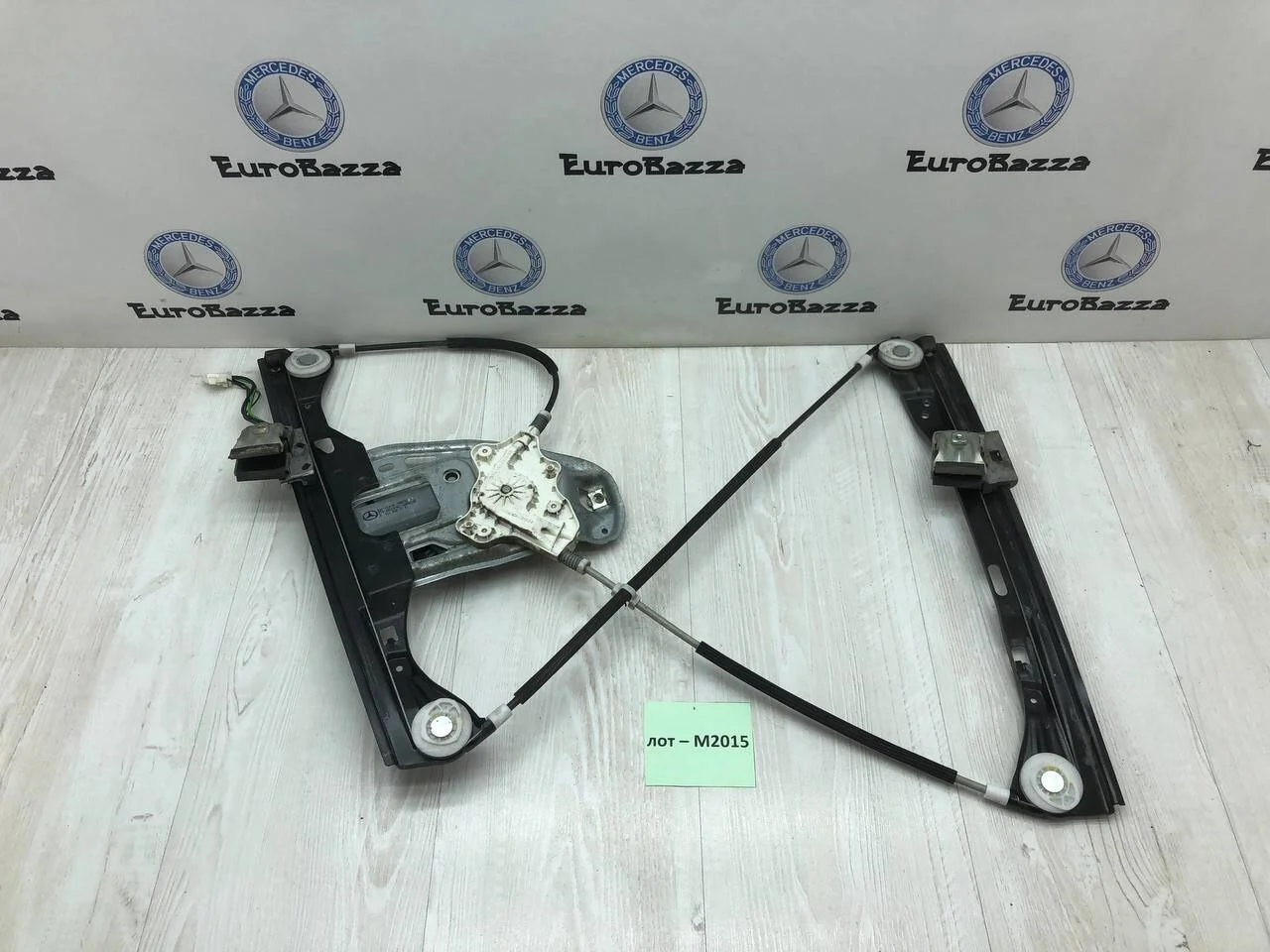 Стеклоподьемник двери правый Mercedes W203 Coupe