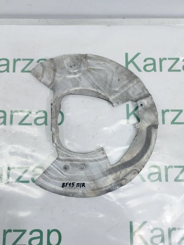 Пыльник тормозного диска BMW X5 2013-2018 F15