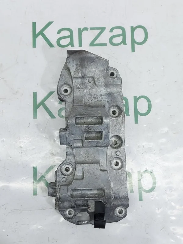 Кронштейн генератора BMW X5 2013-2018 F15