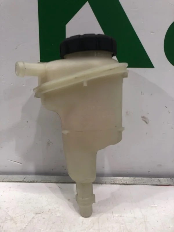 Бачок расширительный MERCEDES-BENZ -класс 2018 W213