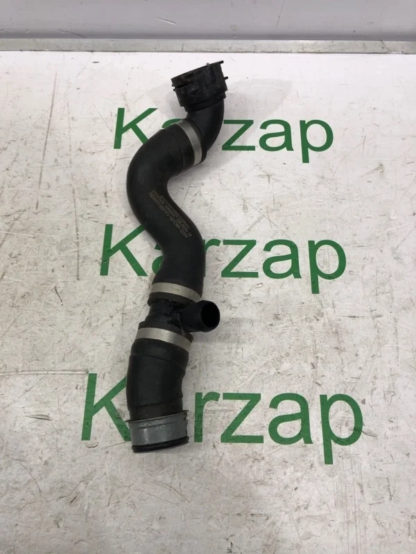 Патрубок радиатора MERCEDES-BENZ -класс 2018 W213