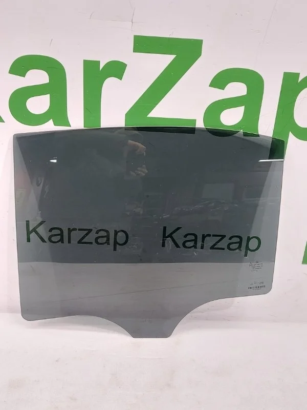 Стекло двери MERCEDES-BENZ -класс 2018 W213