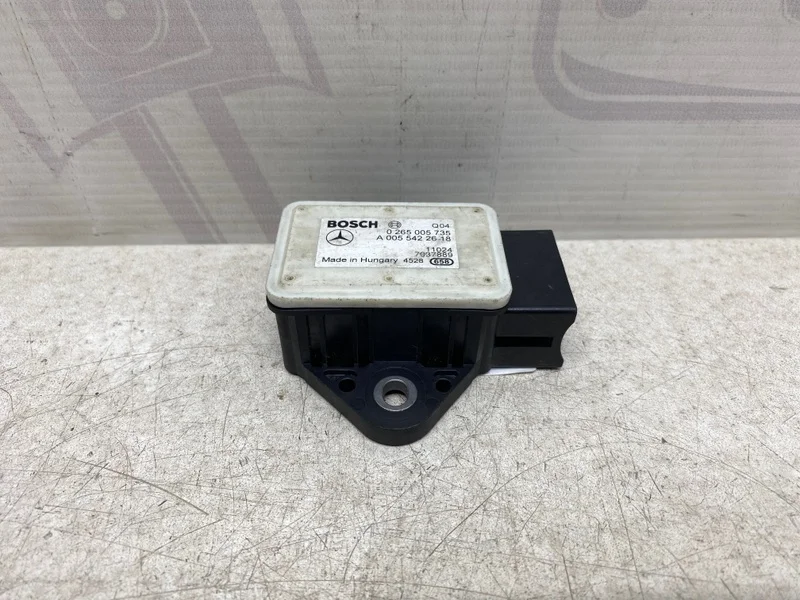 Датчик esp Mercedes-benz 2011 W212