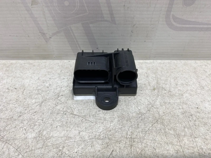 Блок управления свечами накала Mercedes-benz 2016 C205