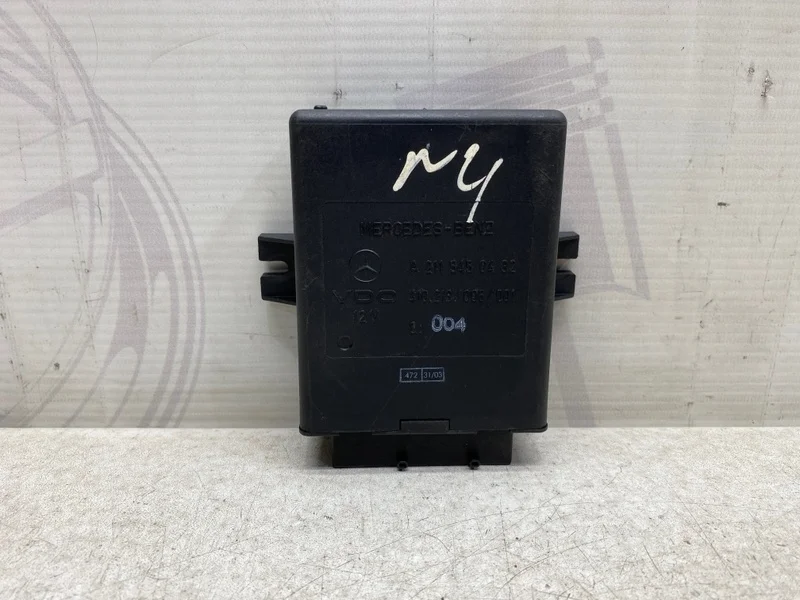 Блок управления пневмоподвеской Mercedes-benz 2003 S211