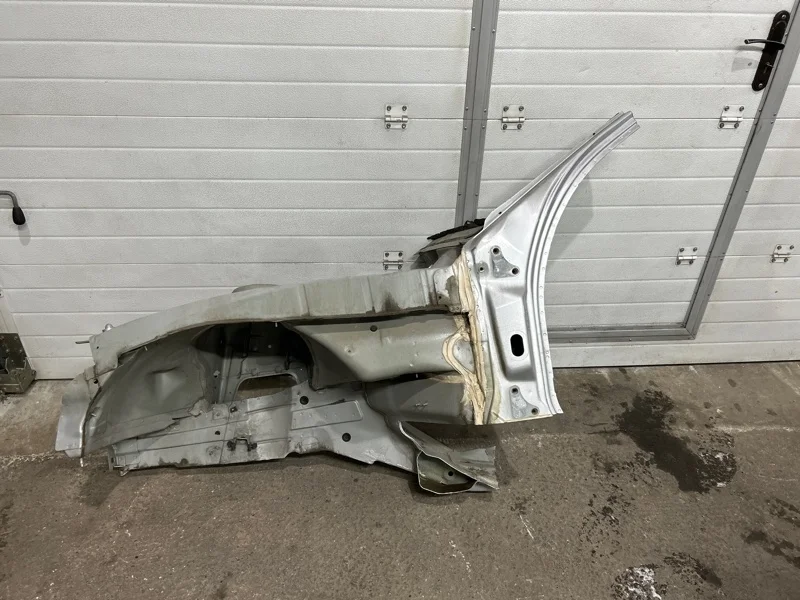 Лонжерон Mercedes-Benz S-Class 2004 W220 112.972, левый