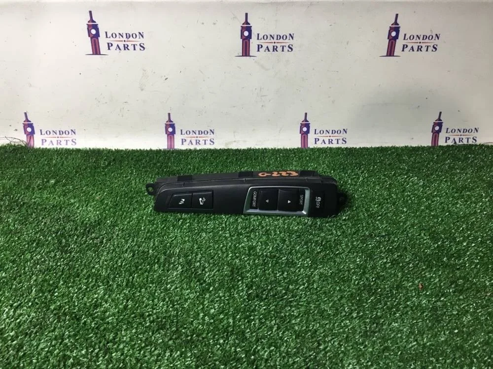 Блок кнопок центральной консоли BMW F10