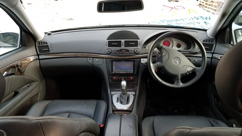 Продажа Mercedes-Benz E class 3.2 (224Hp) (112.949) RWD AT по запчастям
