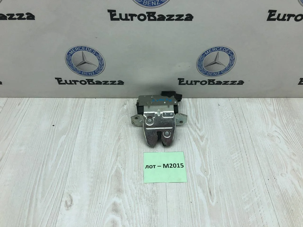 Замок крышки багажника Mercedes W203 Coupe