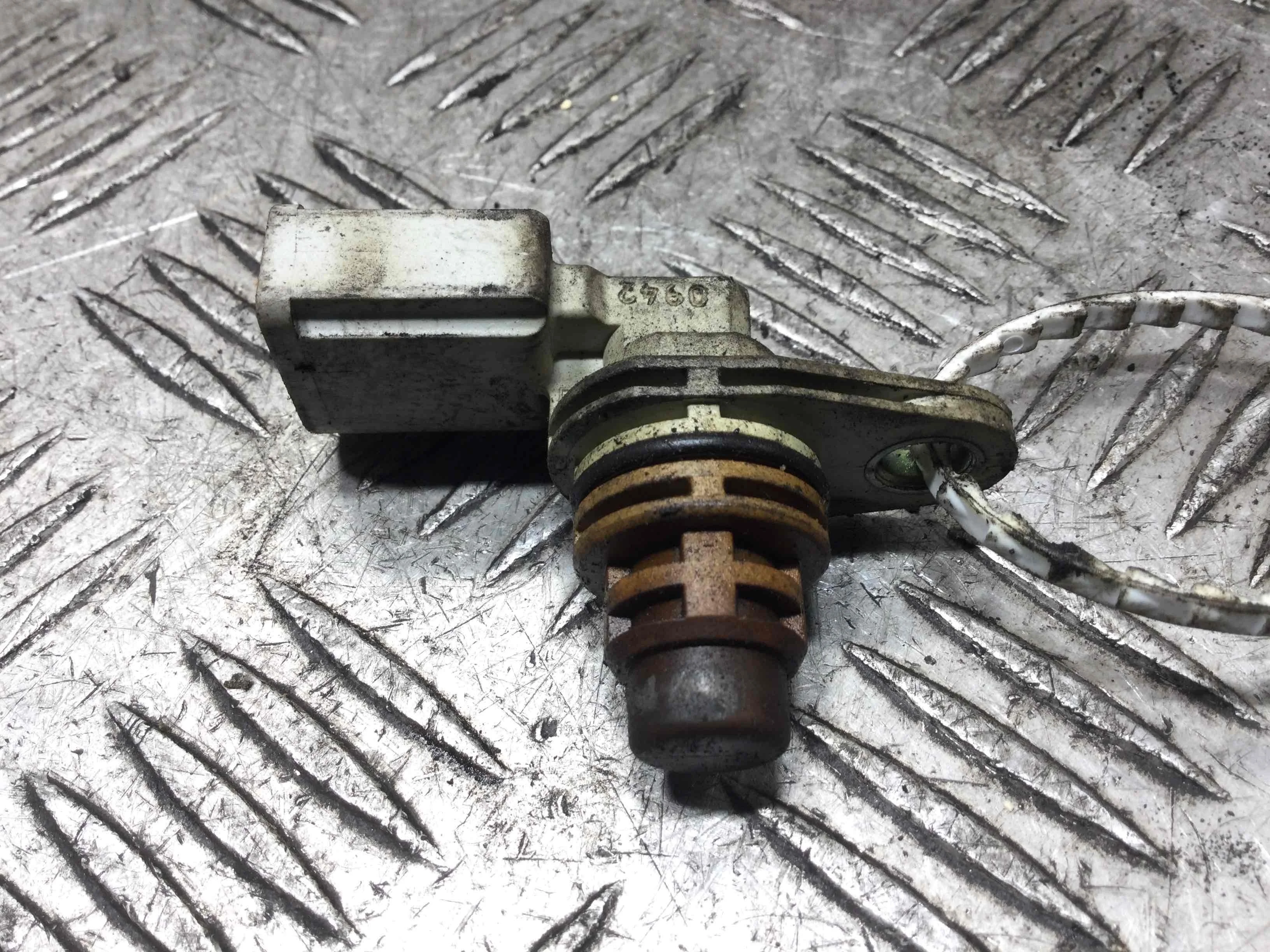 Датчик распредвала Volkswagen Polo 4 поколение (2001-2005) бензин 1.2 i Механика Х/б