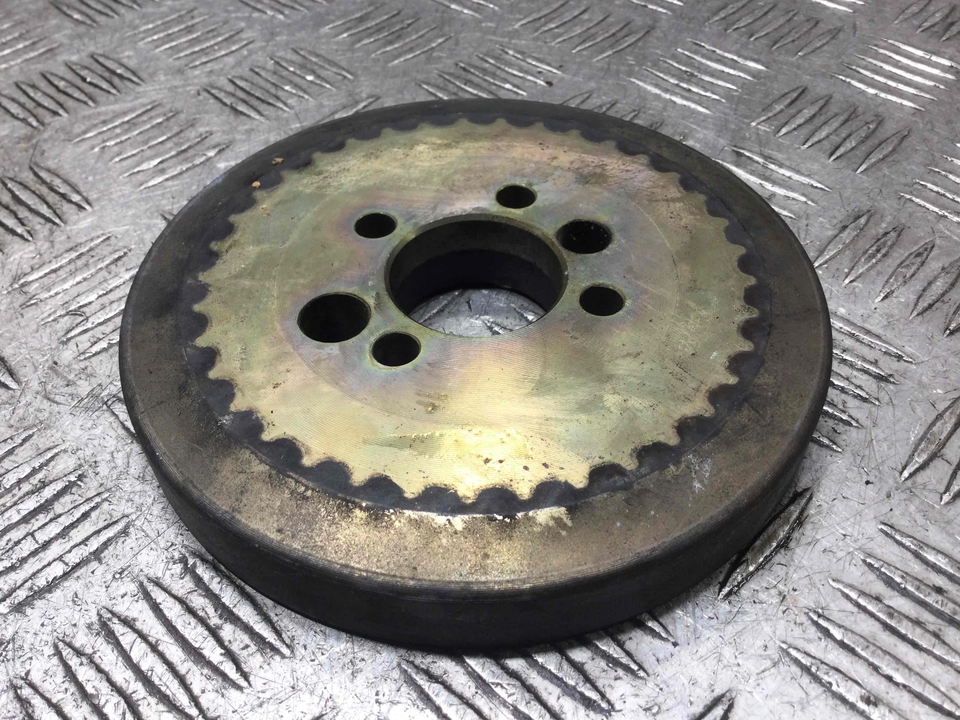 Шкив ТНВД Skoda Superb 1 поколение (2001-2006) дизель 2.5 TDI Автомат Универсал