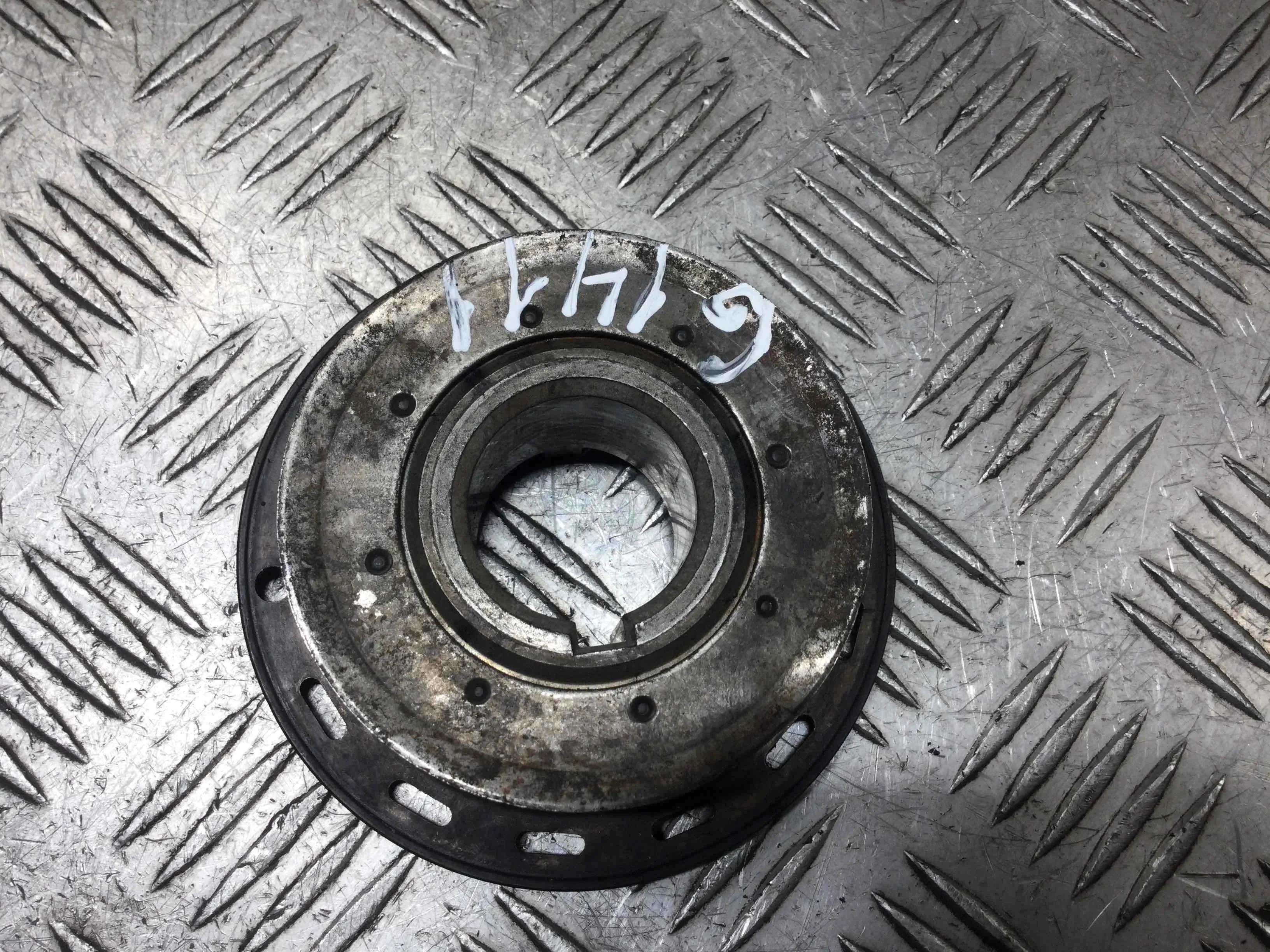 Шестерня коленвала Citroen C4 1 поколение 2004 - 2008 дизель 1.6 HDi Механика Х/б