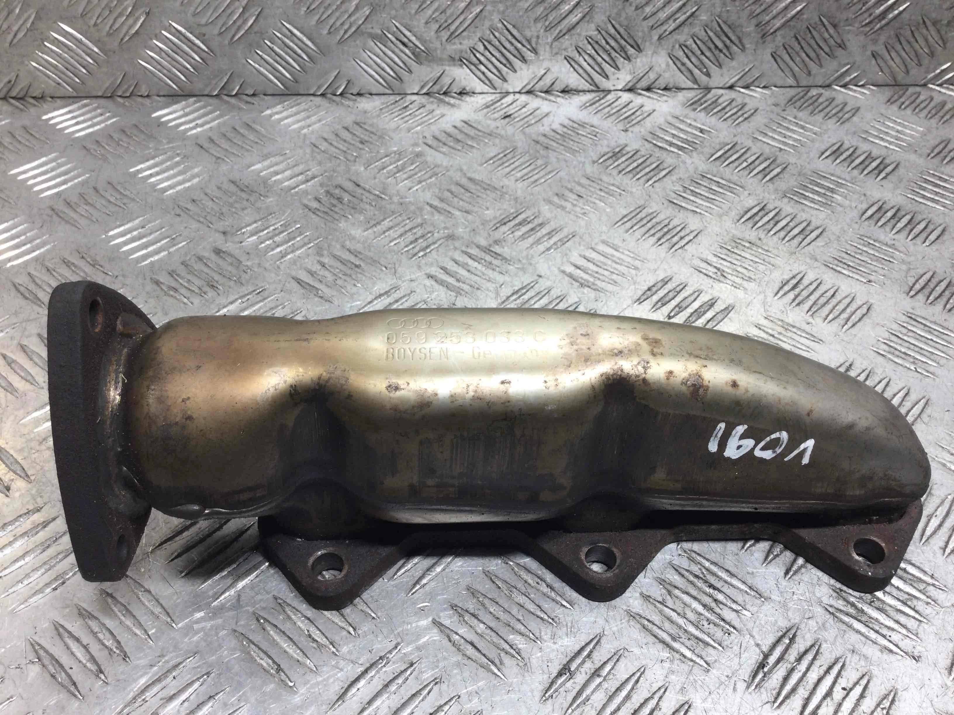 Коллектор выпускной Audi A6 C5/4B (1997-2004) дизель 2.5 TDI Автомат Седан