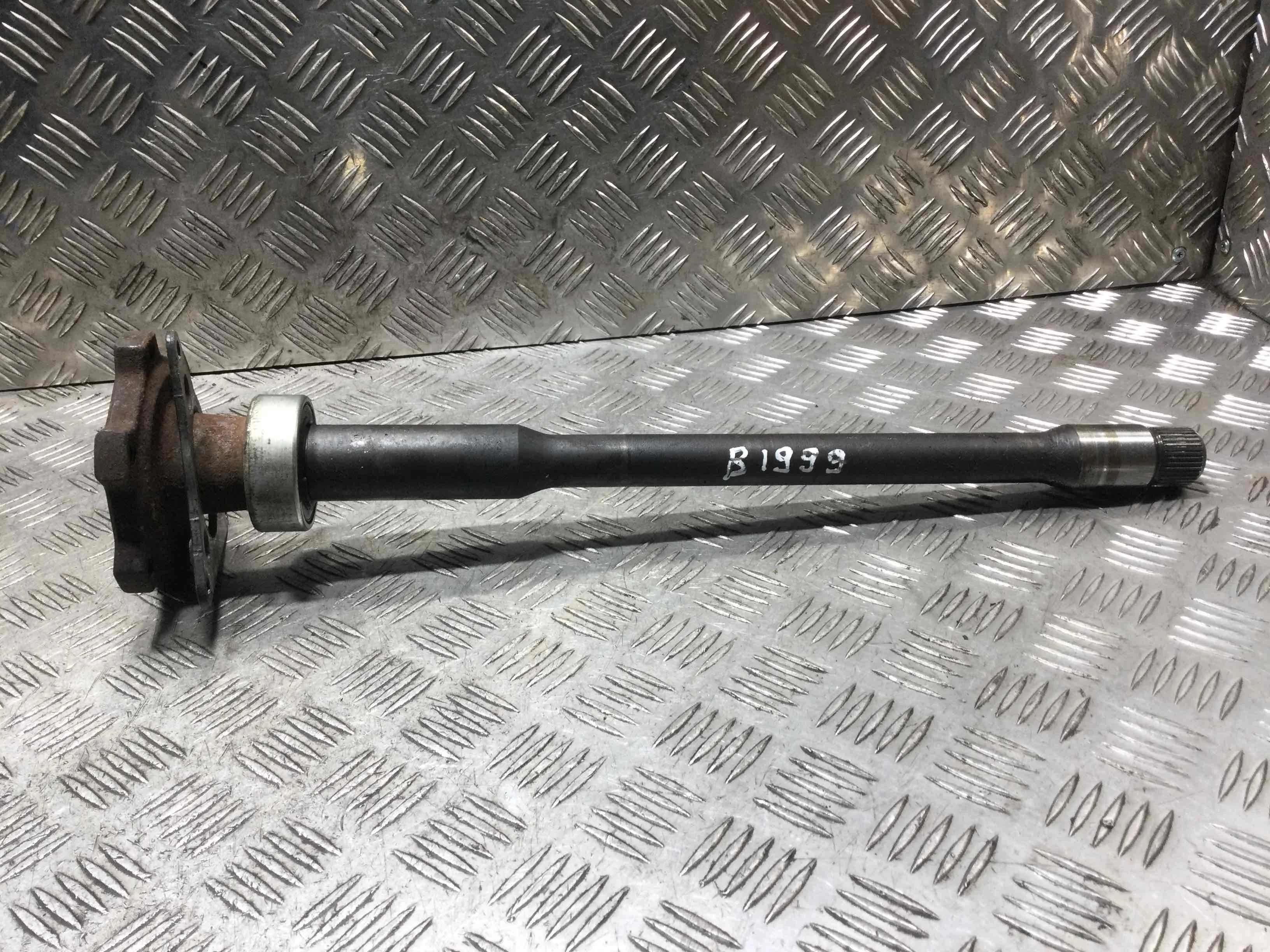 Вал промежуточный Audi A4 B8/8K (2007-2011) дизель 2.0 TDI Механика Седан