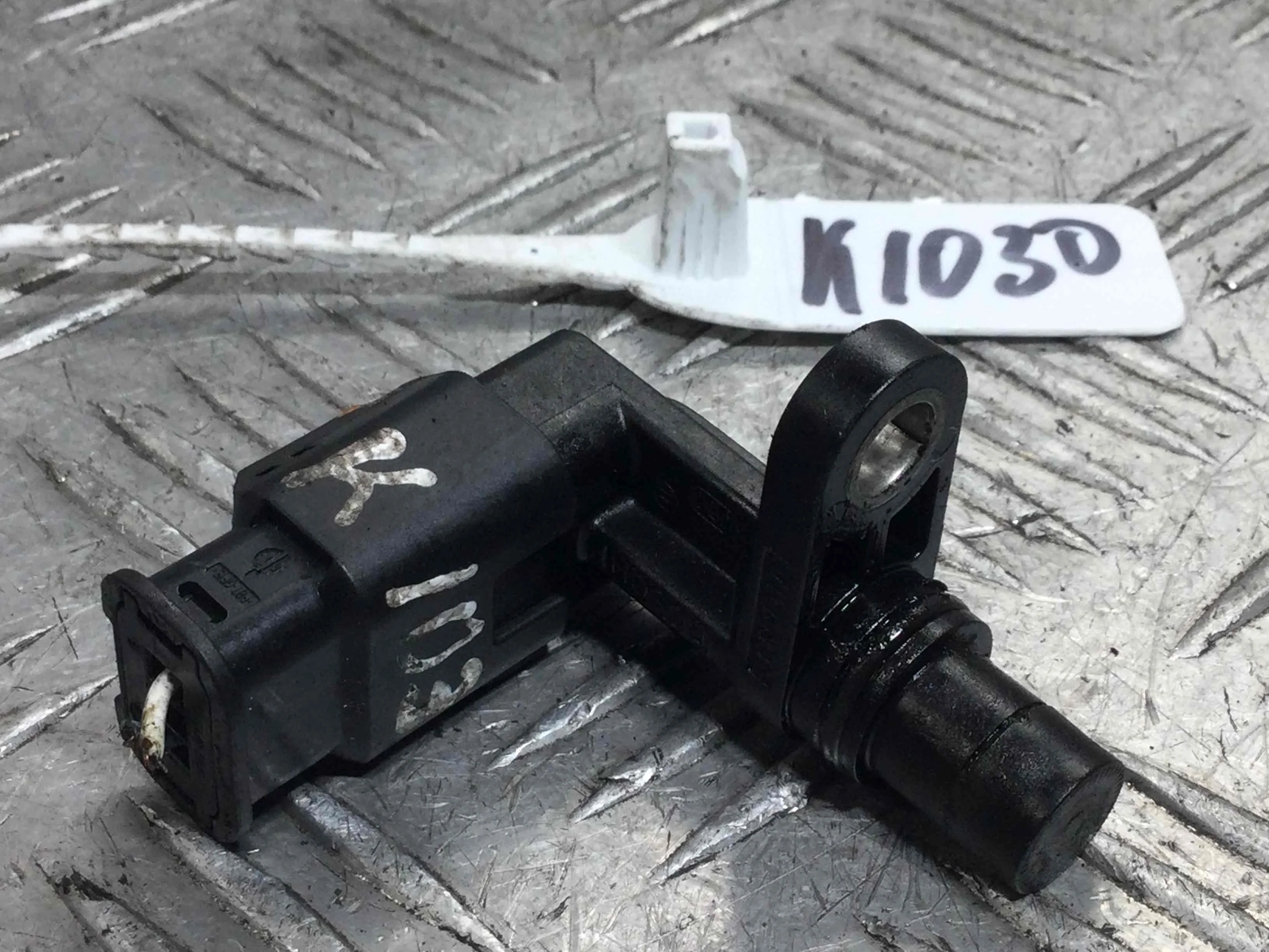 Датчик распредвала Citroen DS3 1 поколение рестайлинг 2014-2015 бензин 1.6 i Механика Х/б