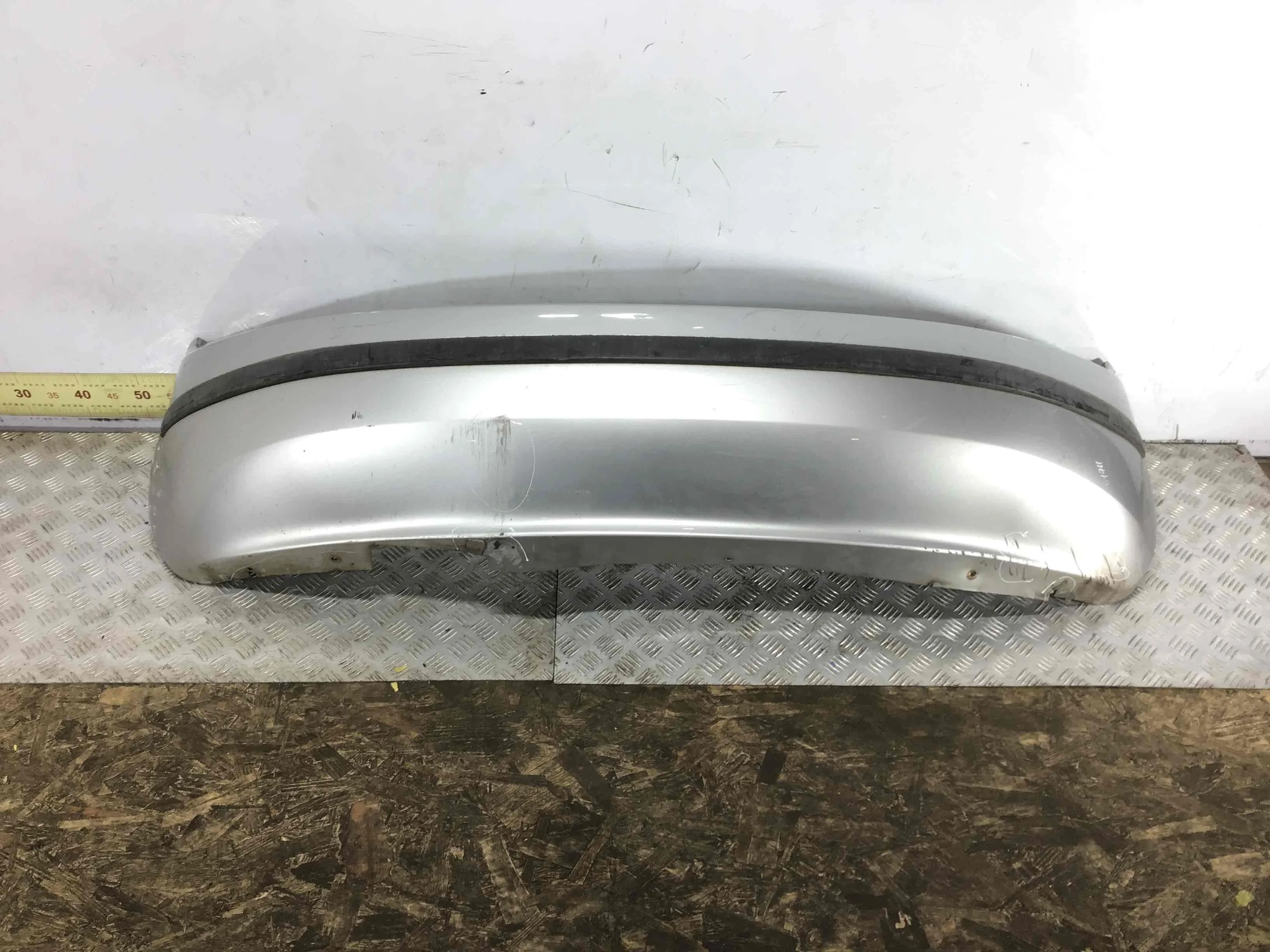 Бампер задний Skoda Fabia 1 поколение (1999-2004) бензин 1.4 i Механика Х/б