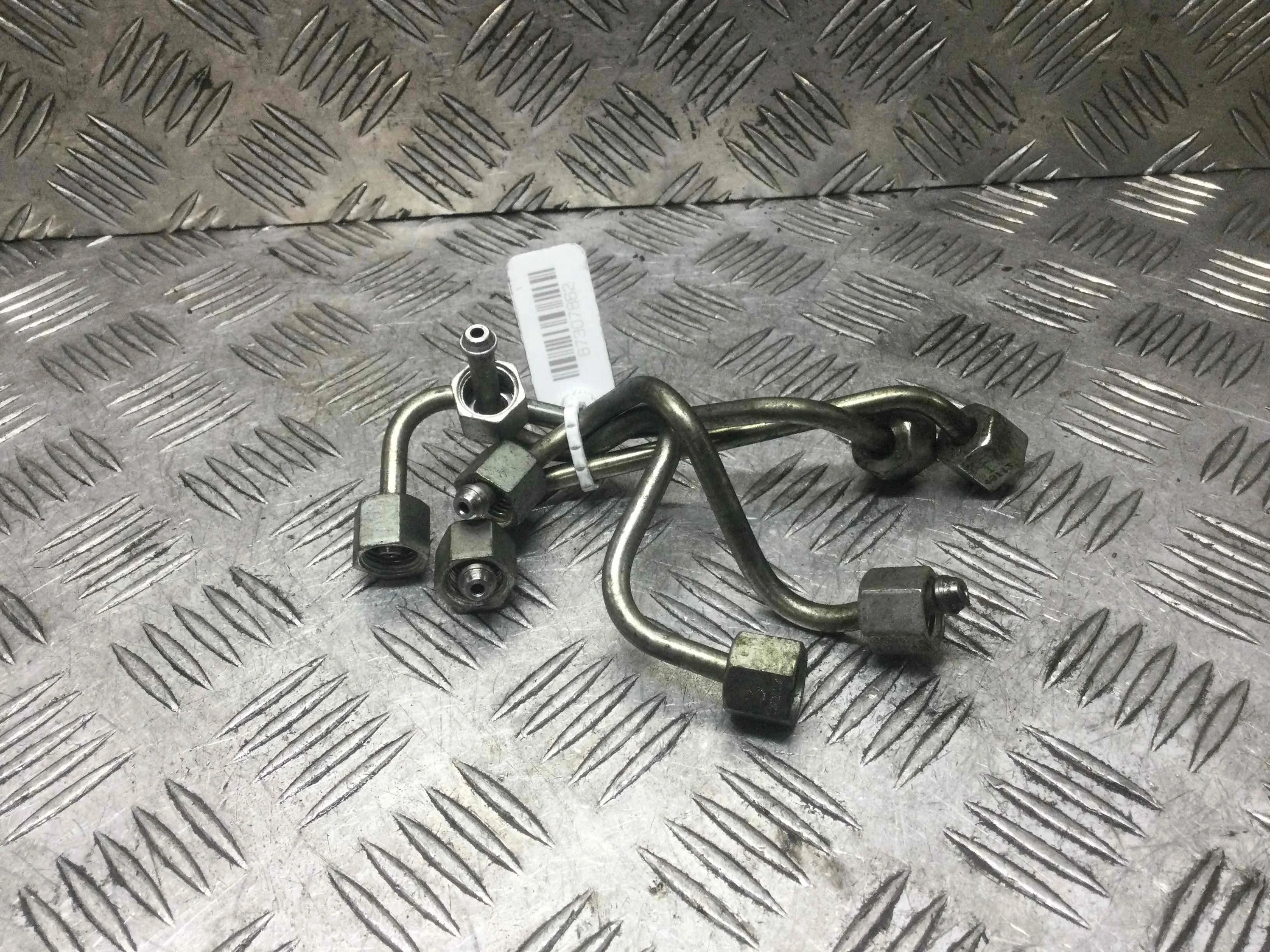 Трубка топливная Chevrolet Captiva Captiva (C100) 2006 - 2011 дизель 2.2  Механика