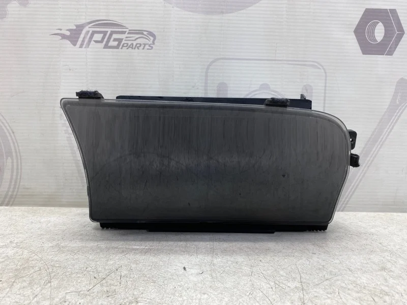 Монитор Mercedes-benz W221