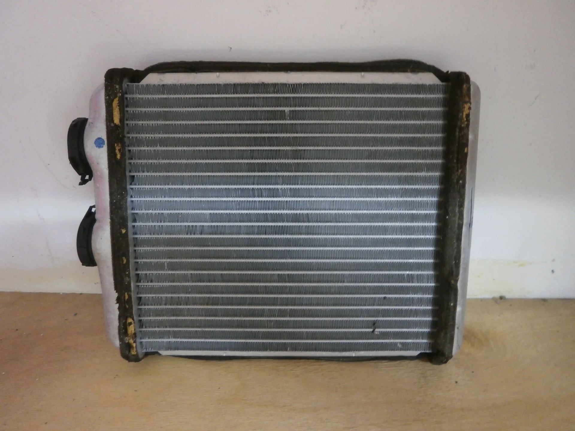 Радиатор печки (отопителя) Опель Астра Н