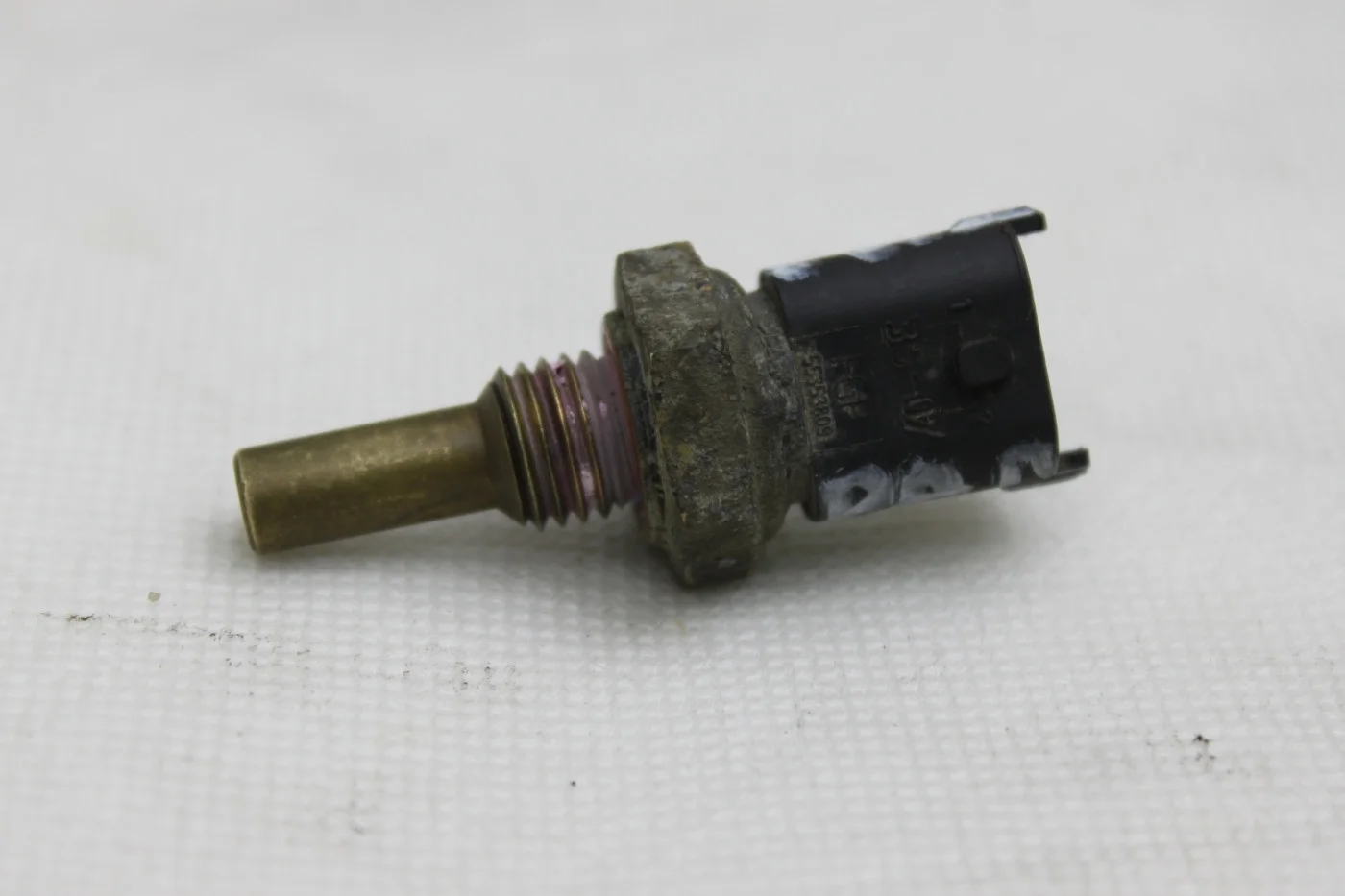 Датчик температуры охлажд жидкости Опель Астра Н