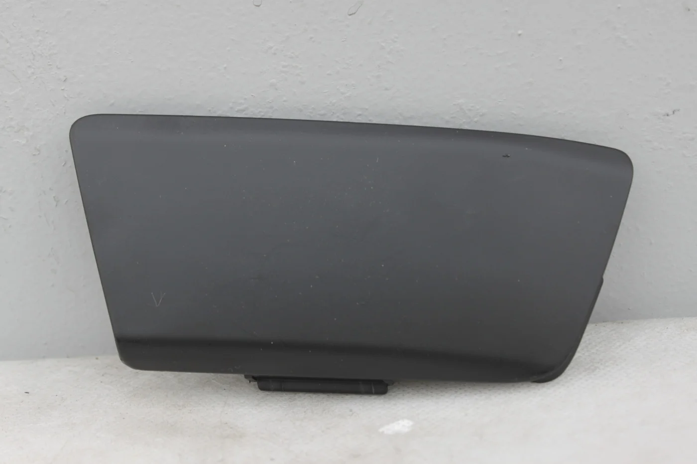 Заглушка буксир крюка Eurostamp Опель Зафира Б