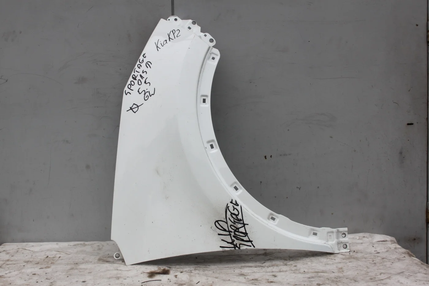 Крыло переднее правое дефект Kia Sportage IV