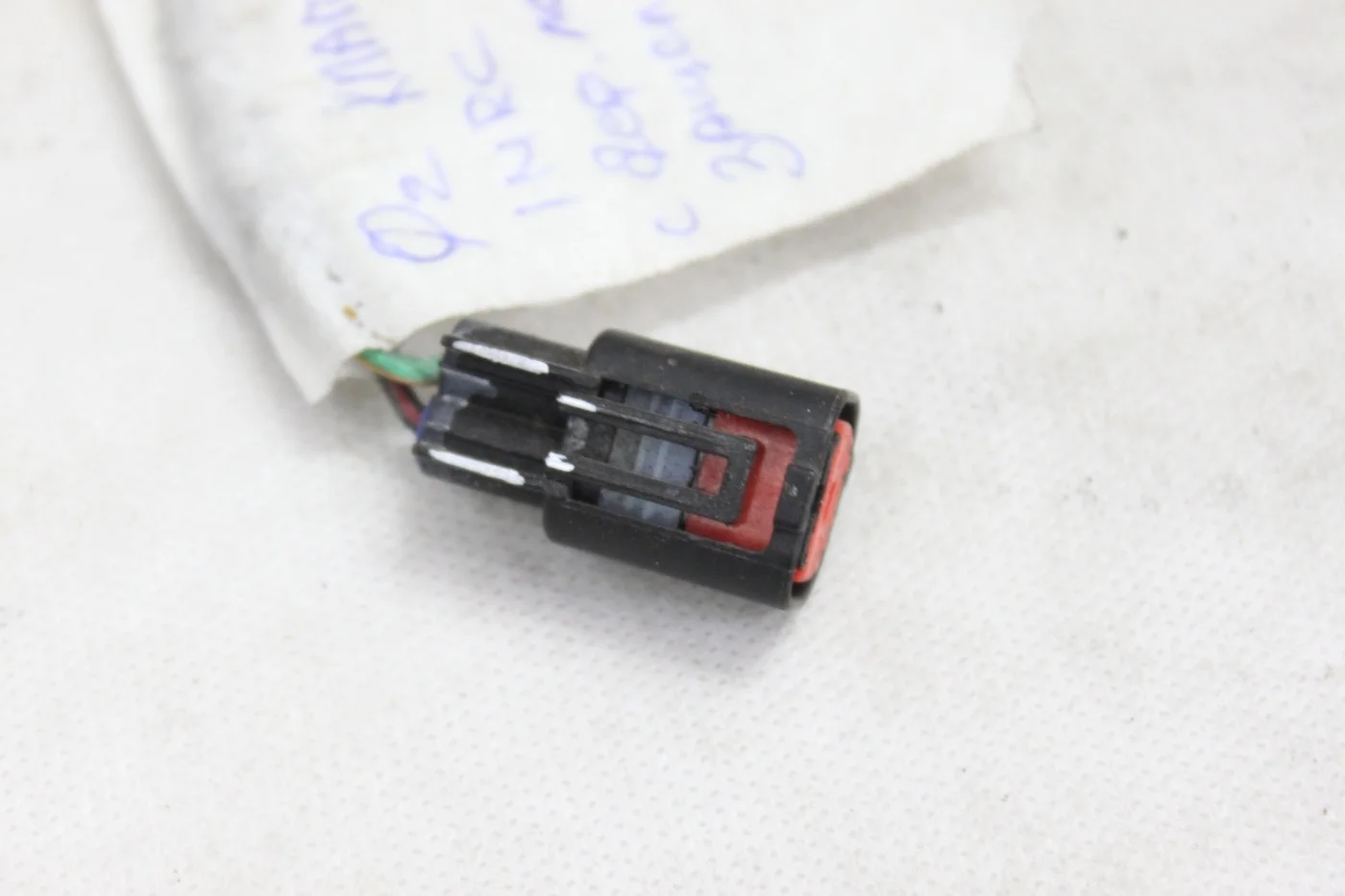 Разъем клапана заслонок (IMRC) Ford Focus 2