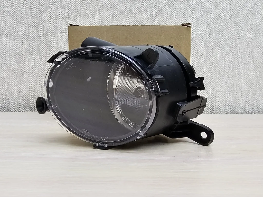 Фара ПТФ левая новая  Opel Astra J GTC, Insignia