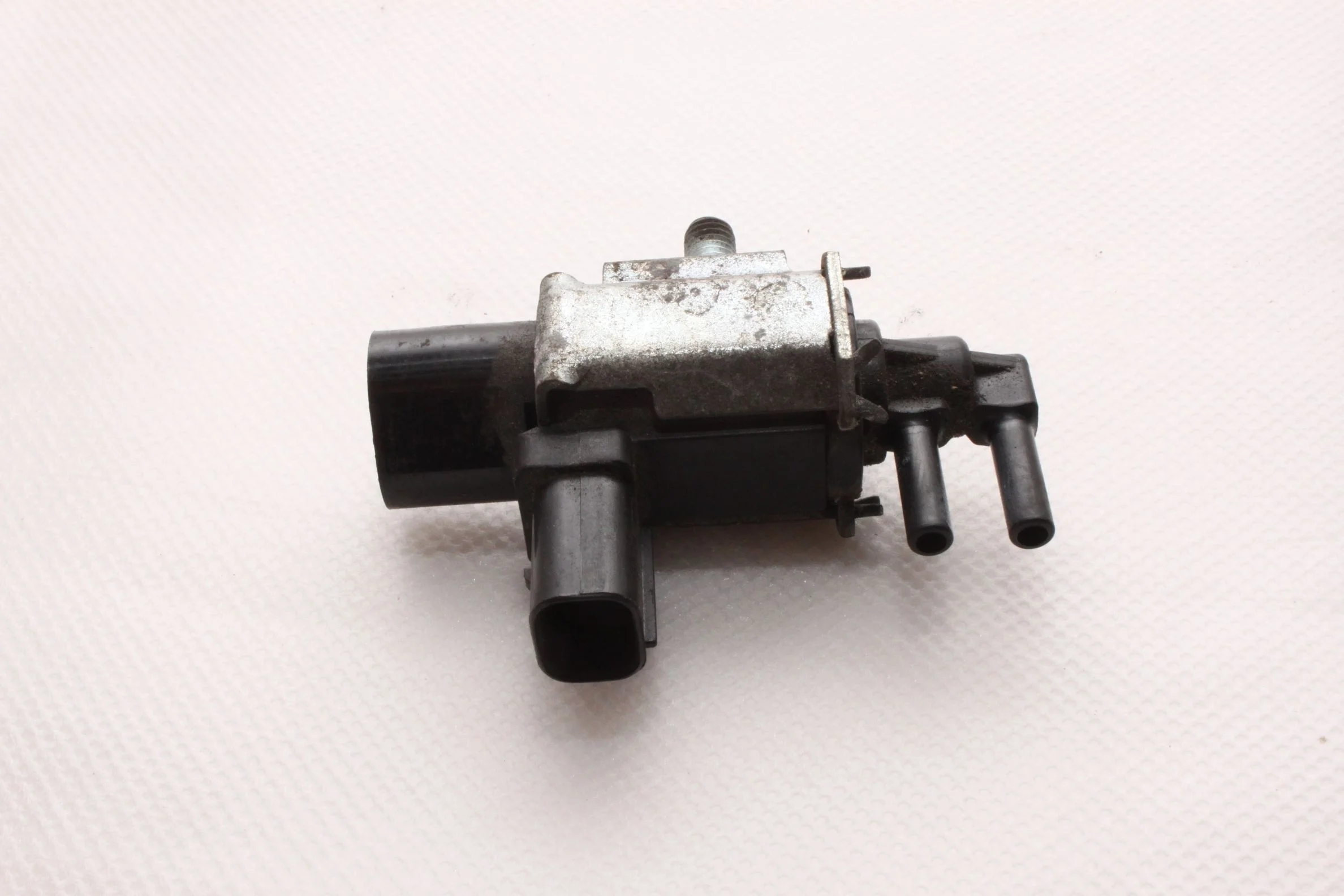 Клапан управления впуск.коллектора Форд Фокус 2