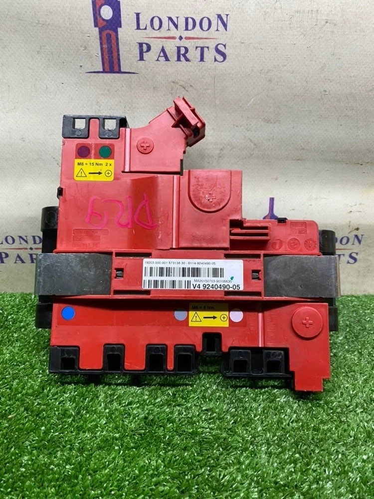 Блок предохранителей BMW F10