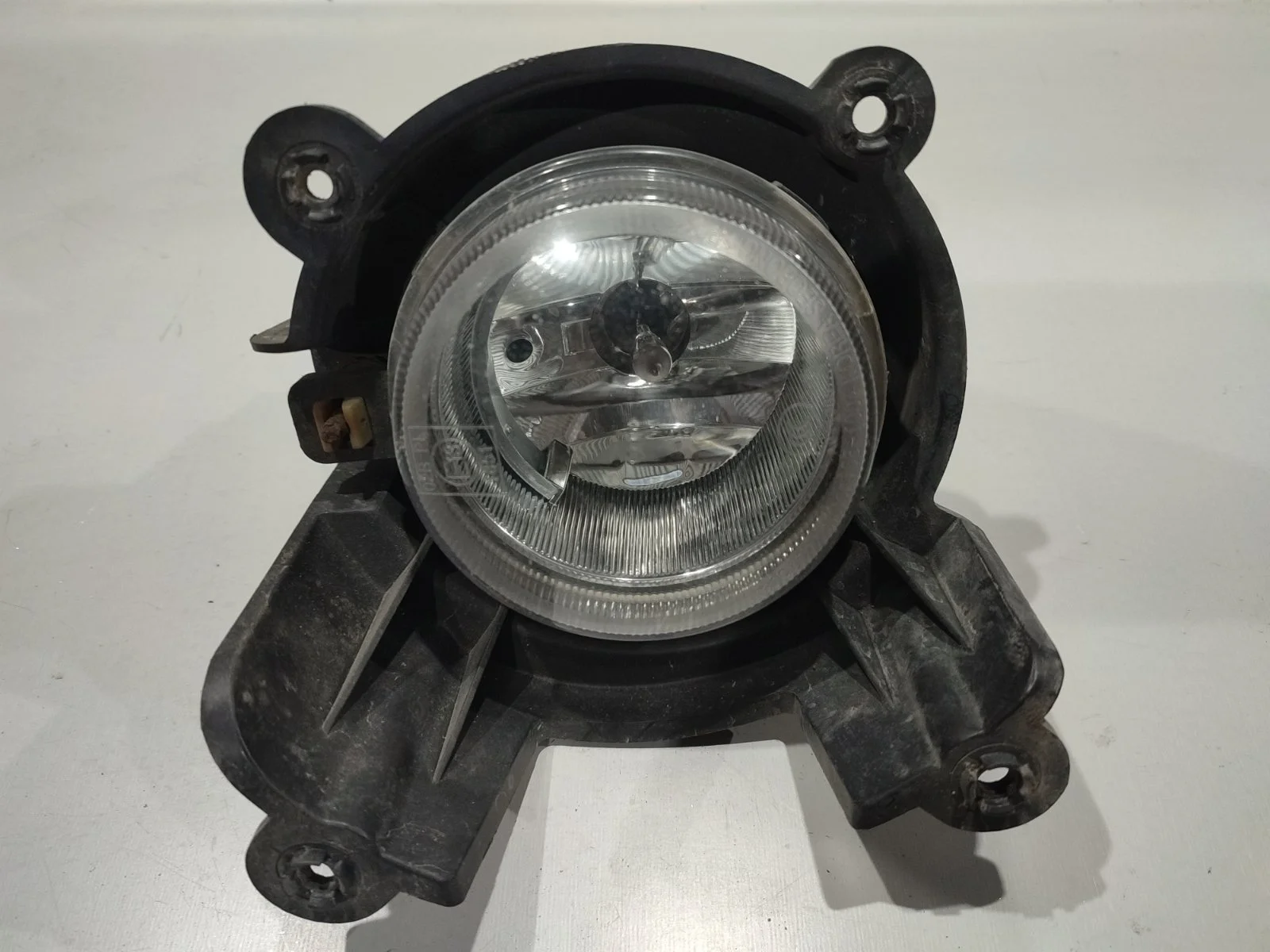 Фара противотуманная птф SsangYong Rexton 2008 Y250