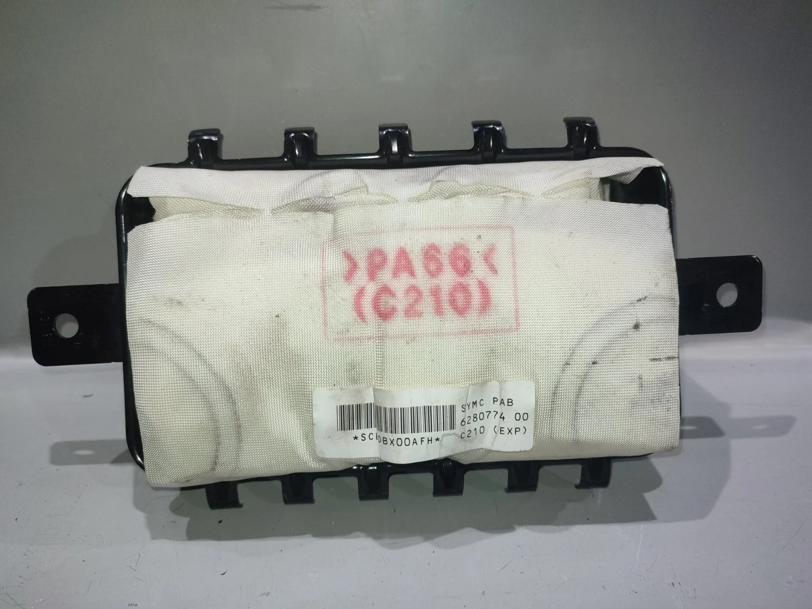 Подушка безопасности пассажира (в торпеду) SsangYong Actyon C200