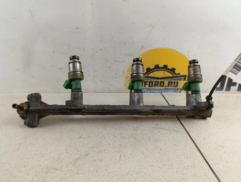 Рампа топливная Suzuki Grand Vitara 2001 TL52