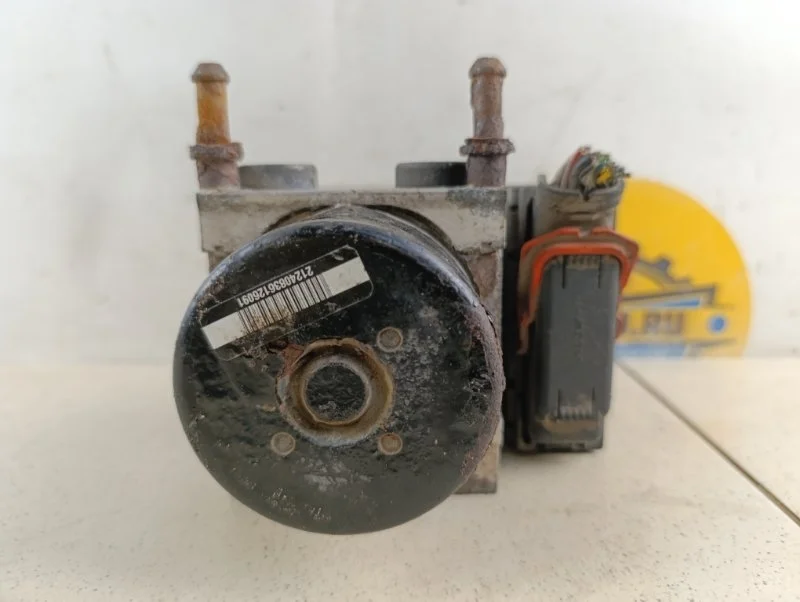 Блок abs Suzuki Grand Vitara 2010 JT