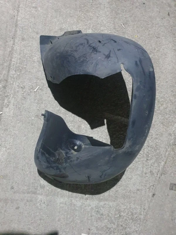 Подкрылок Volkswagen Golf 2005-2009 Plus