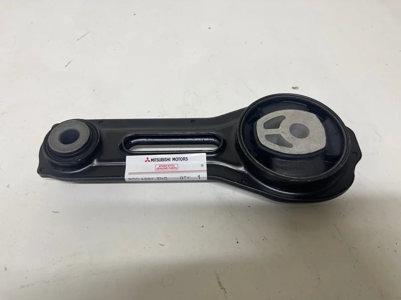 Подушка двигателя Mitsubishi Outlander 3 2012 2013 2014 2015 2016 2017 2018 2019 2020 2021 2022 2023 1092A229 GF2W 4B10, передняя