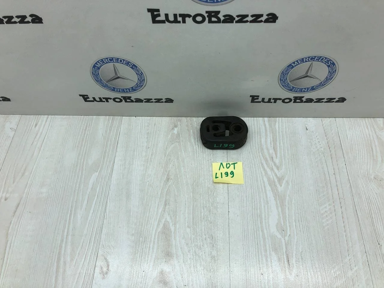 Подушка глушителя Mercedes W203