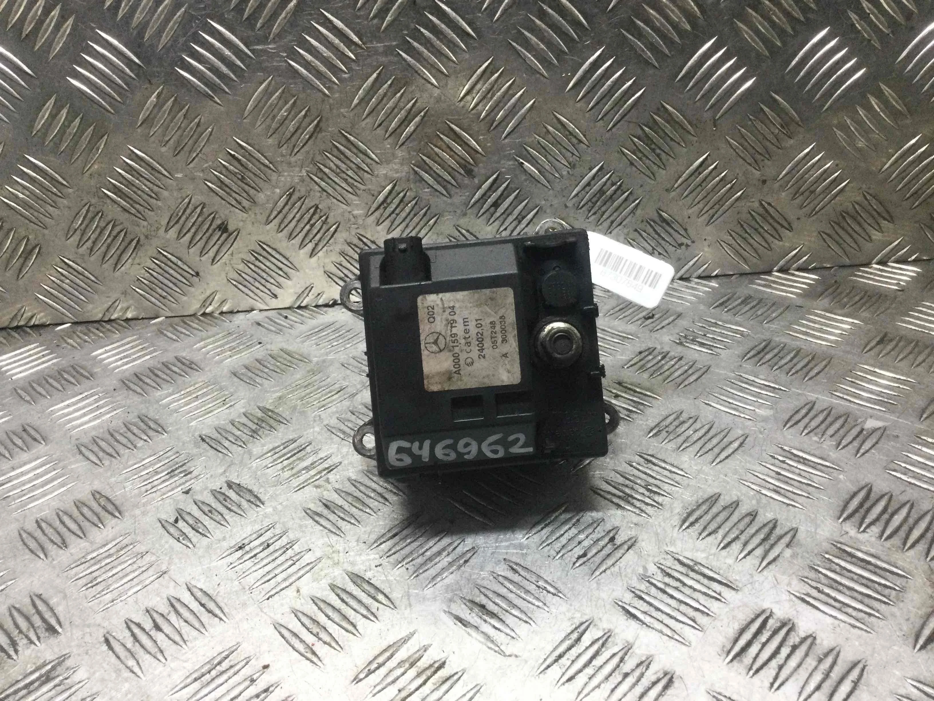 Подогреватель охлаждающей жидкости (антифриза) Mercedes C-klasse W203/S203/CL203 [рестайлинг] (2004-2007) дизель 2.2 CDI Механика 3-дв, купе