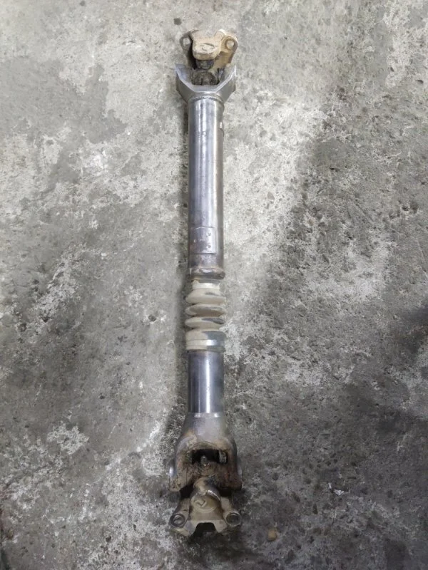 Карданный вал передний Toyota Hilux (2005-2015) 2010 371400K062 ПИКАП 2.5 D 2KDFTV