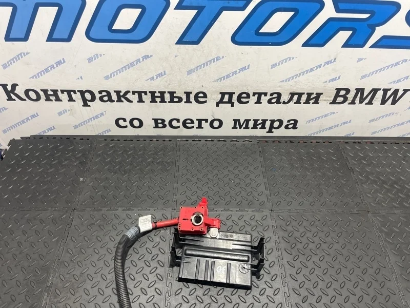 Плюсовой провод BMW X6 2013 61129217004 E71 N55B30A, задний