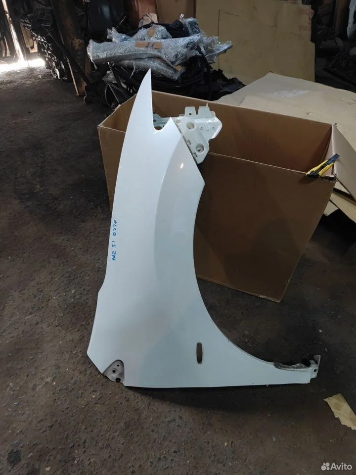 Крыло передние правое Ниссан Мурано Z51