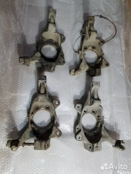 Кулак поворотный подвеска Nissan Teana J32 разбор