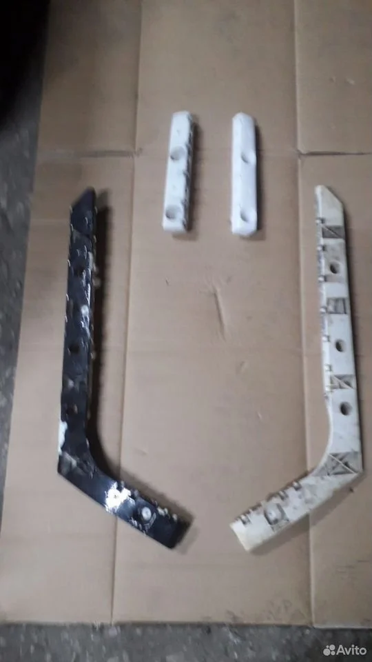 Крепление бампера кронштейн Ниссан Теана J32