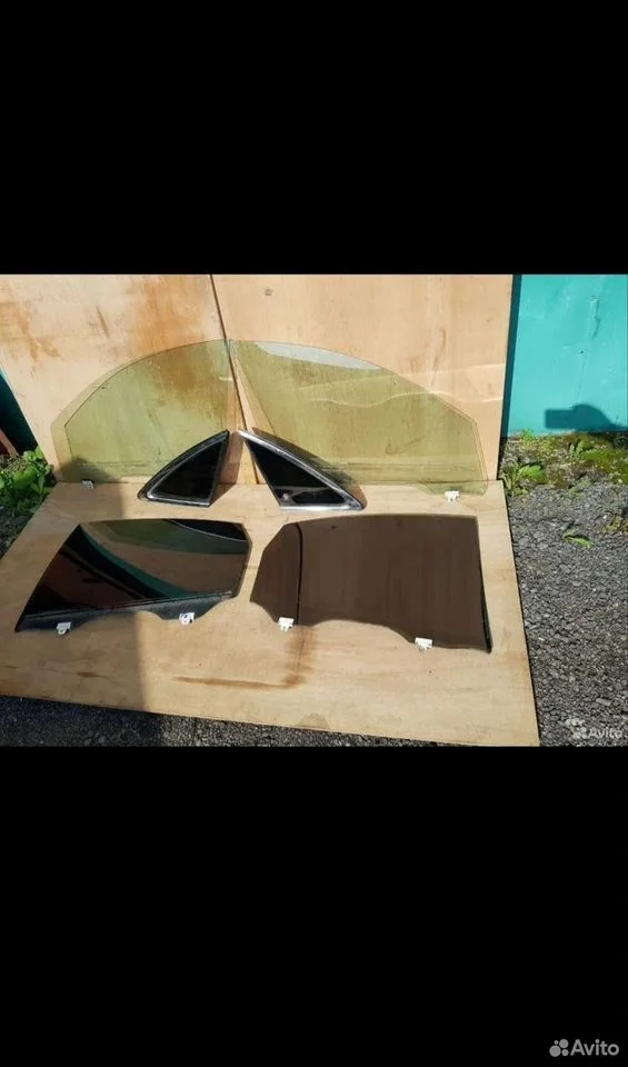 Стекло двери инфинити fx35 fx37 fx30 qx70