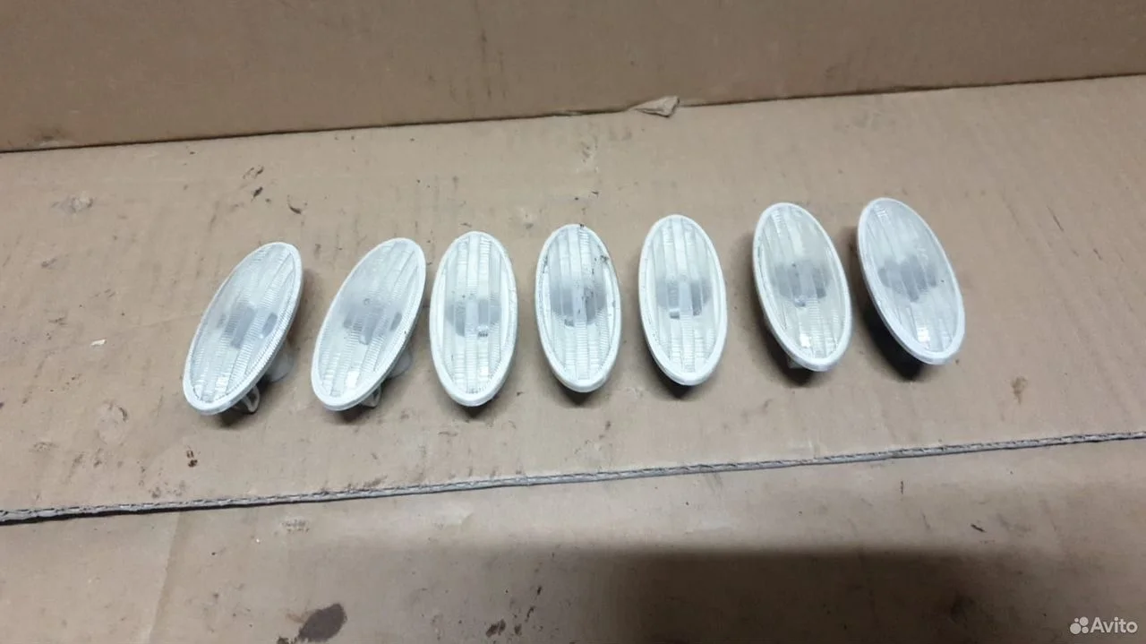 Повторитель в крыло nissan juke