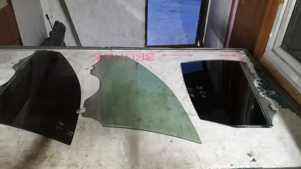 Стекло двери инфинити m35 y50