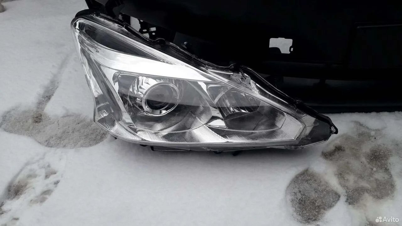 Фара ксенон правая nissan teana l33 оригинал