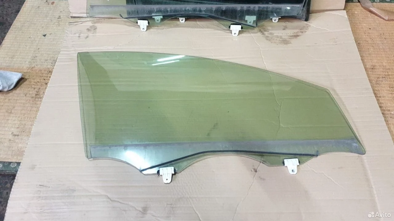 Стекло двери Ниссан Мурано Z51