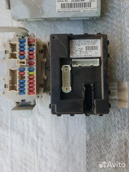 Блок комфорта BCM Infiniti Fx S50 разбор